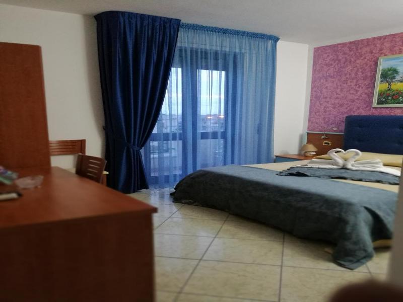 B&B Belvedere image