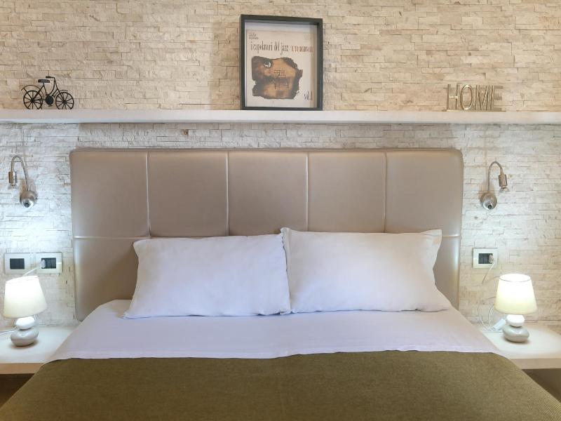 B&B Belvedere image