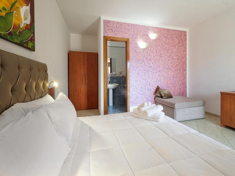 B&B Belvedere image