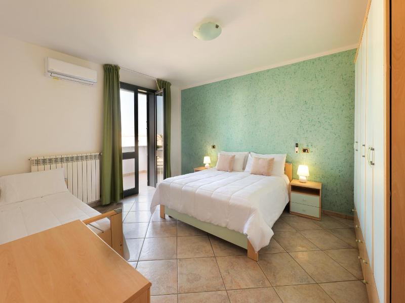 B&B Belvedere image