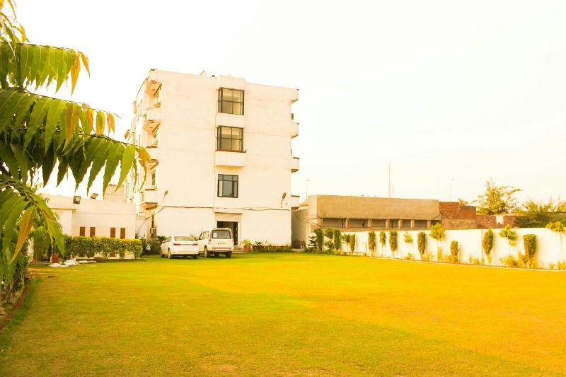 Hotel Shagun Residency Behror