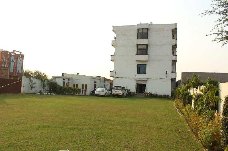 Hotel Shagun Residency Behror