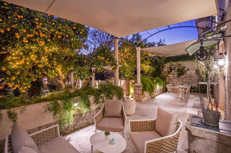 Heritage Villa Nobile image