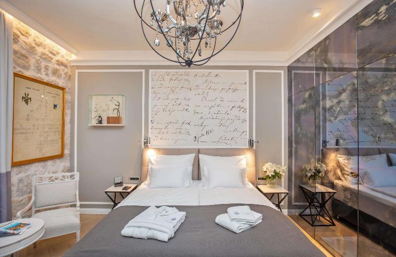 Heritage Villa Nobile image