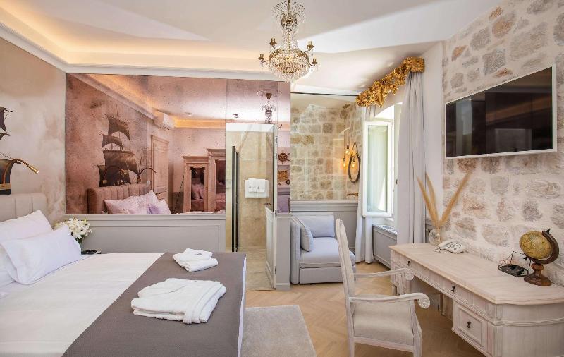 Heritage Villa Nobile image