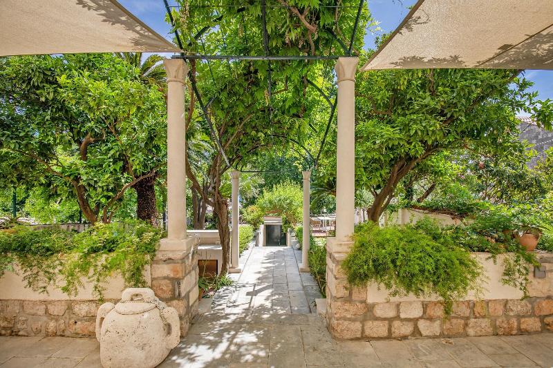 Heritage Villa Nobile image