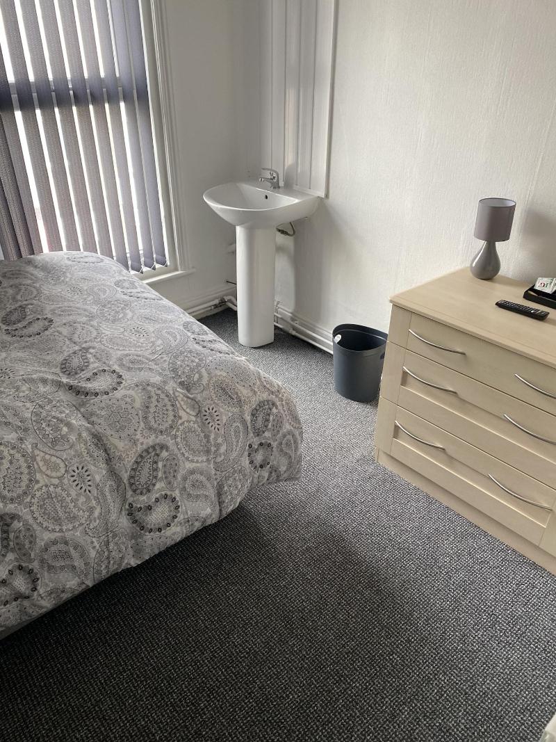 Honley Hotel image