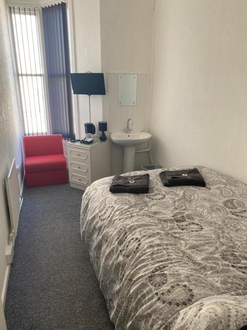 Honley Hotel image