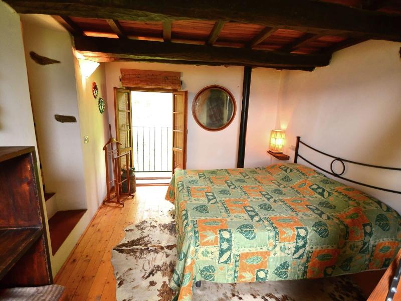 Beautiful Cottage in Pescia with Hot Tub image