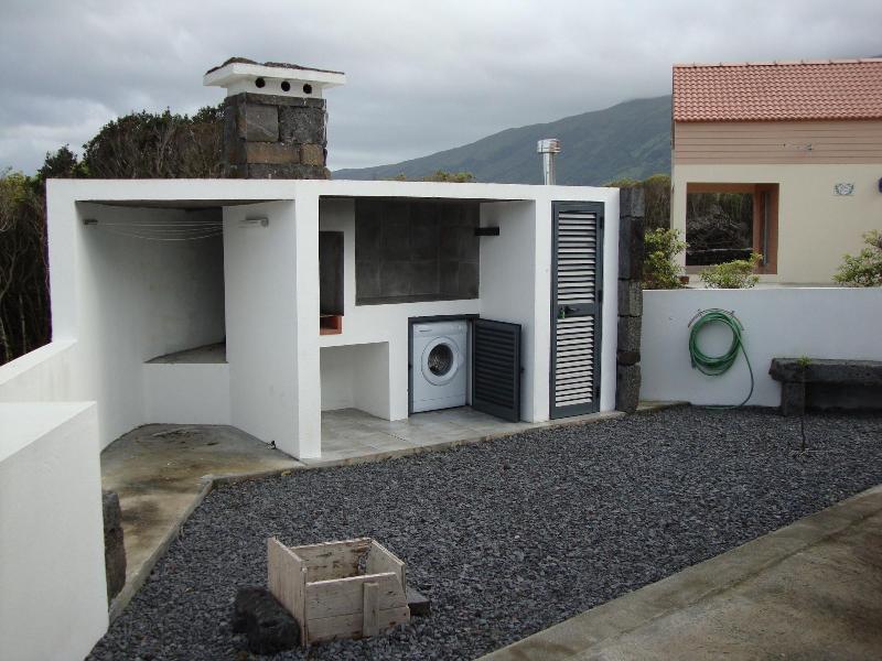 Casa Da PoÃ§a Branca image