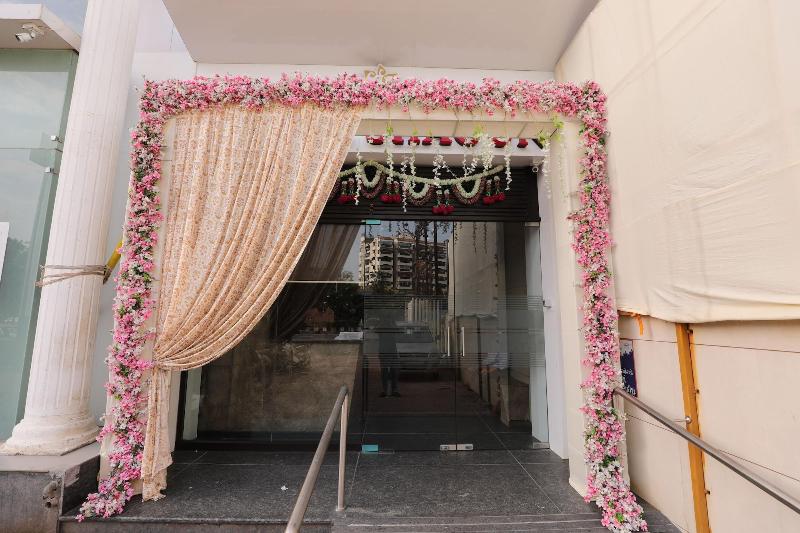 SHAGUN ROOMS & BANQUET Surat — view