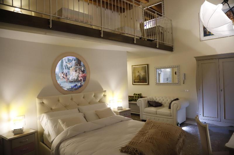 Villa Cornaro Tourist Suites image