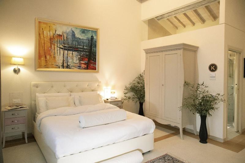 Villa Cornaro Tourist Suites image