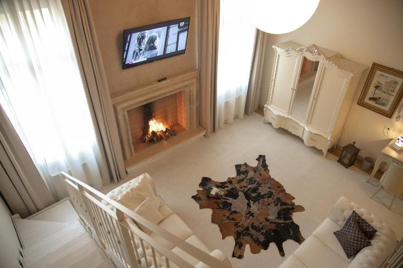Villa Cornaro Tourist Suites image