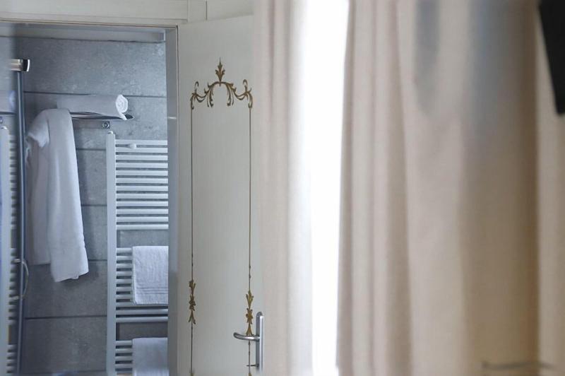 Villa Cornaro Tourist Suites image