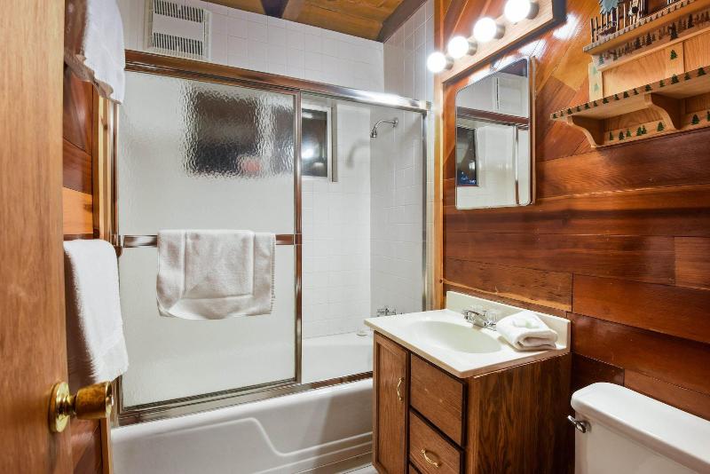 Moose Cabin at Carnelian Bay image