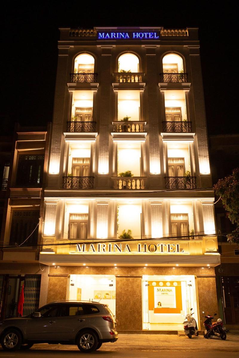 Marina Hotel image