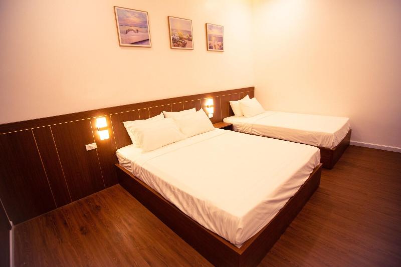 Marina Hotel image