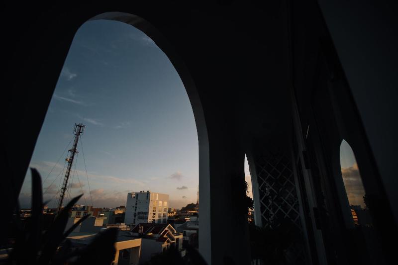 Marina Hotel image