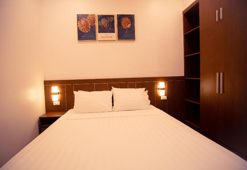 Marina Hotel image