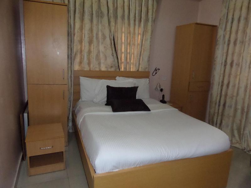 Primal Hotel GRA-Ikeja image
