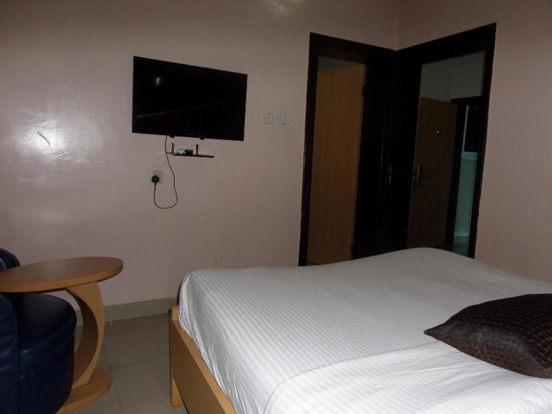 Primal Hotel GRA-Ikeja image