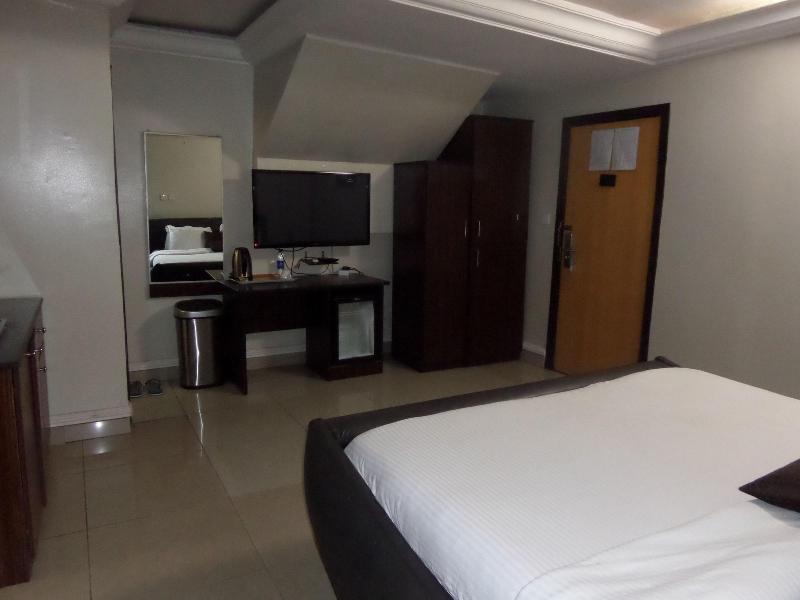 Primal Hotel GRA-Ikeja image