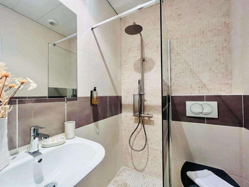 Hotel Albert 1er image