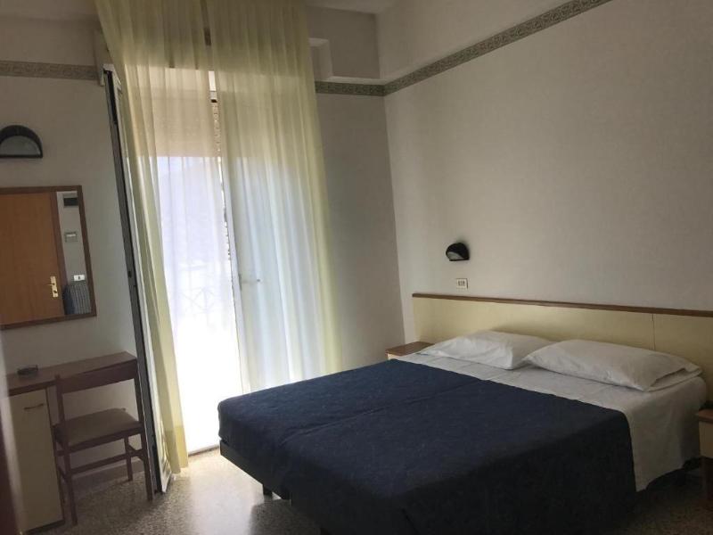 Hotel Luciana image