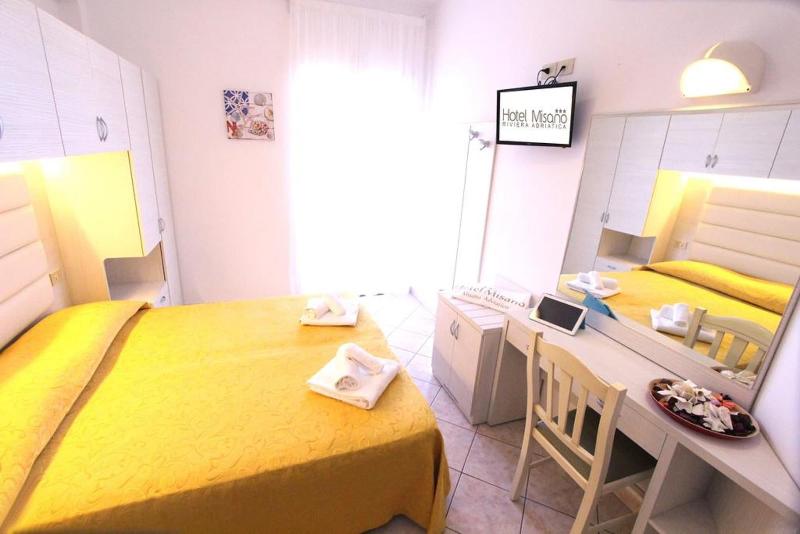 Hotel Luciana image