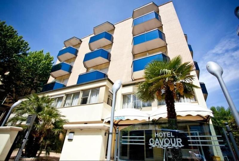 Hotel Cavour — general view