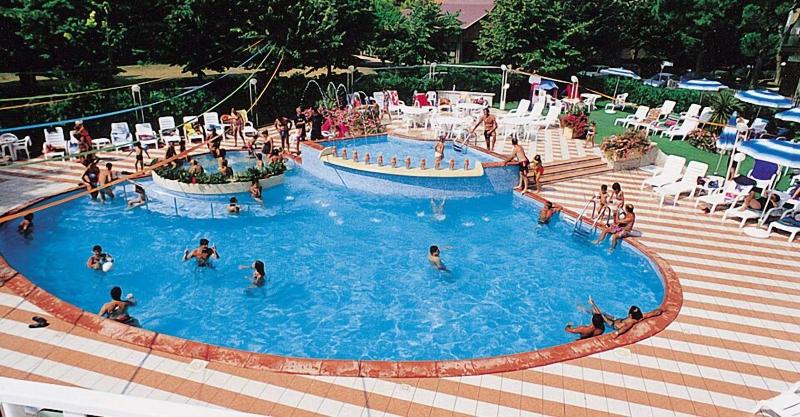 Hotel Cavour image