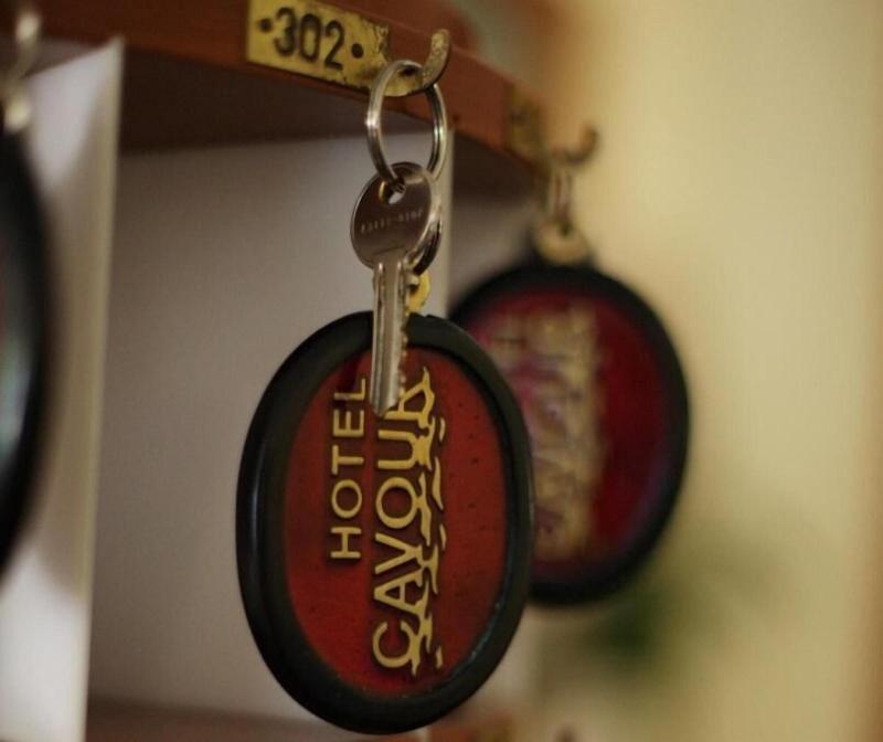 Hotel Cavour image