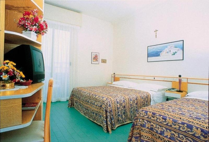 Hotel Cavour image