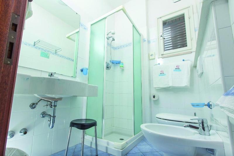 Hotel Cavour image