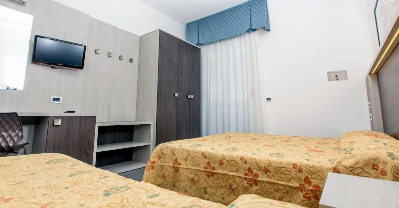 Hotel Cavour image