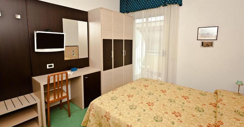 Hotel Cavour image