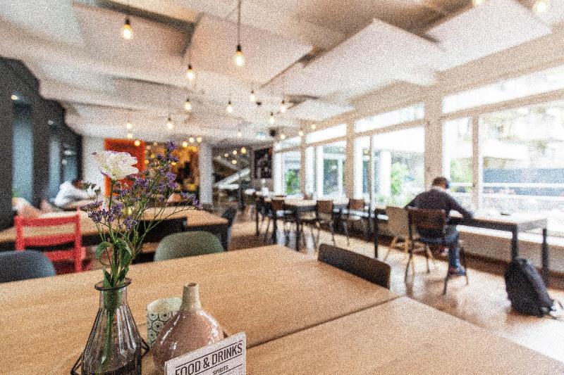 lHyve Hostel Basel image