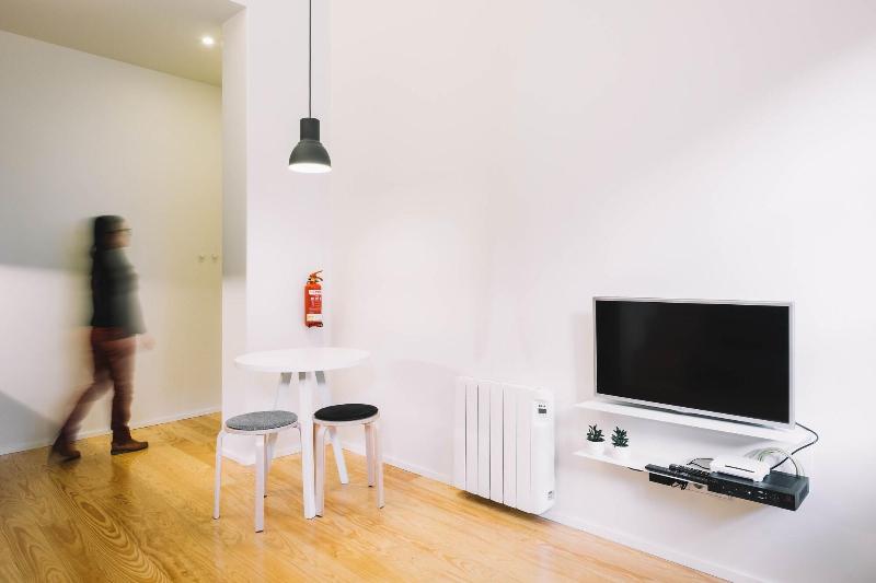 ORM- Saraiva de Carvalho apartments image