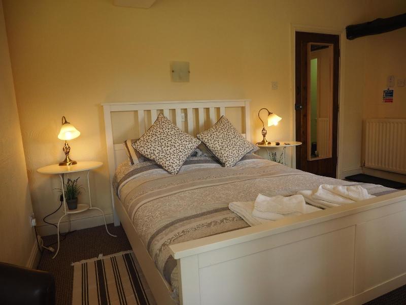 The Shepherds Inn image