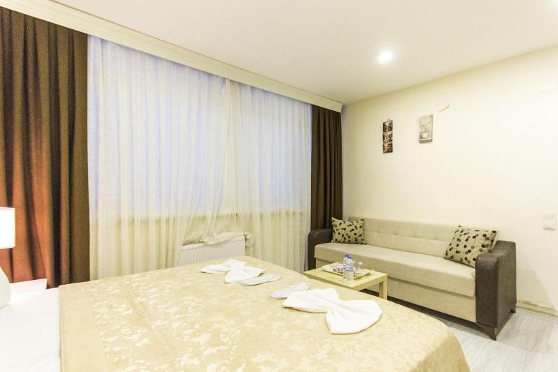 Taksim Ruby Suites image