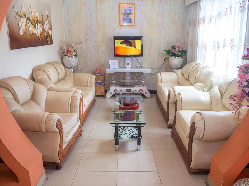 Golden Palace Hotel image