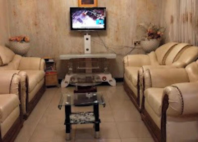 Golden Palace Hotel image