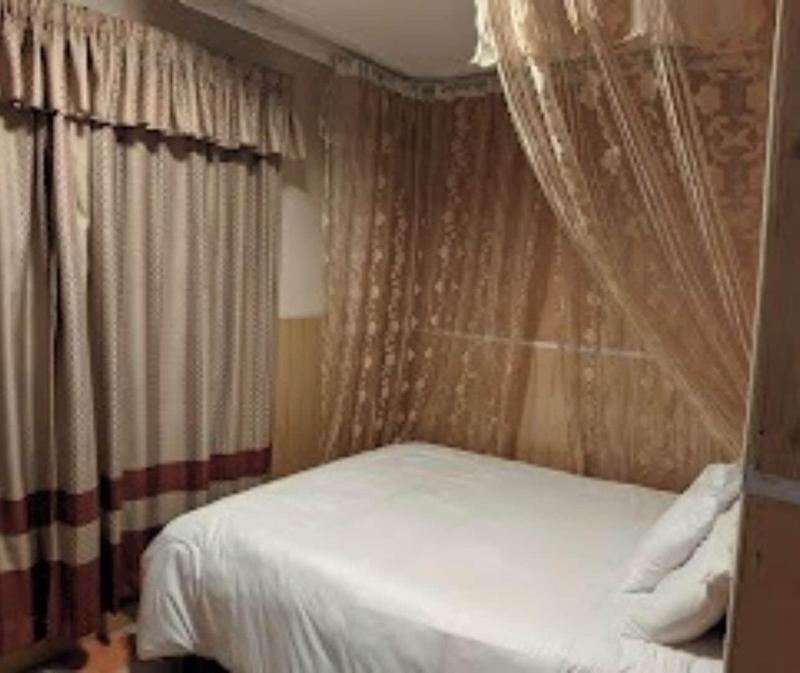 Golden Palace Hotel image