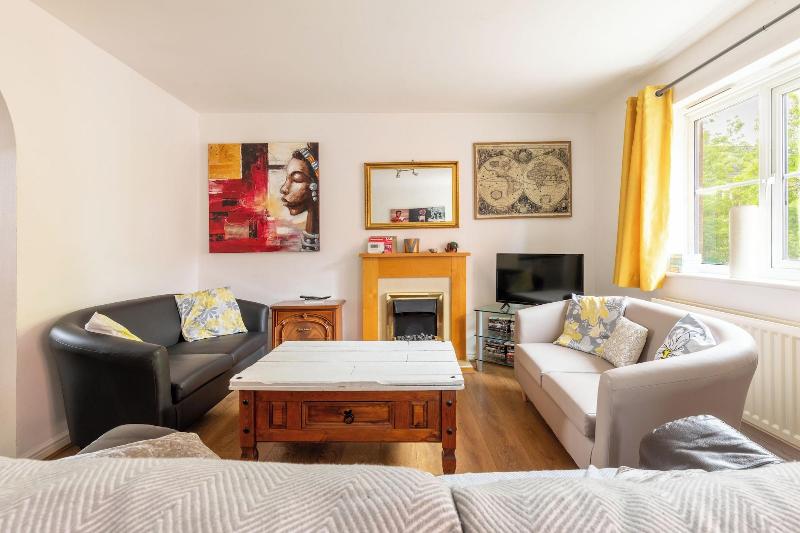 Charming Cosy Coach House in Fishponds, Bristol — photo 5