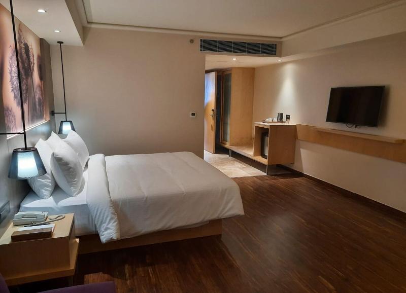 The Gaurs Sarovar Portico image