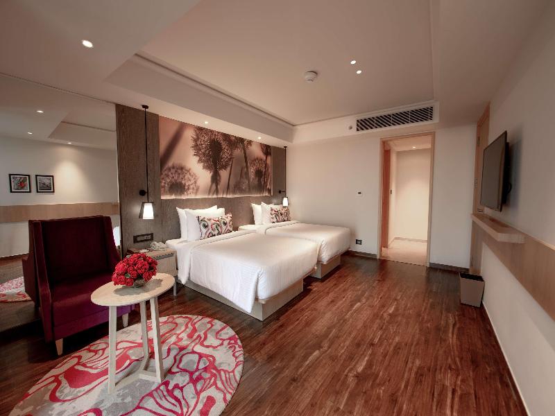The Gaurs Sarovar Portico image