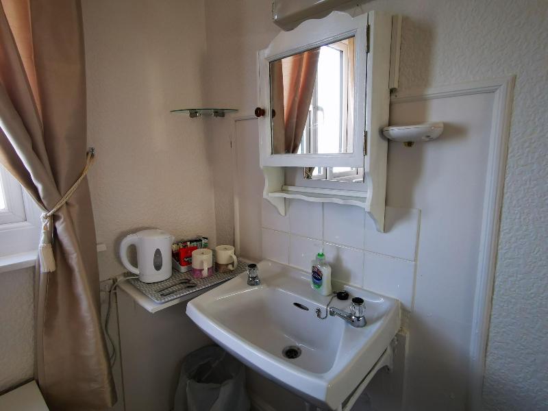 The Thoresby Guest House Scarborough image