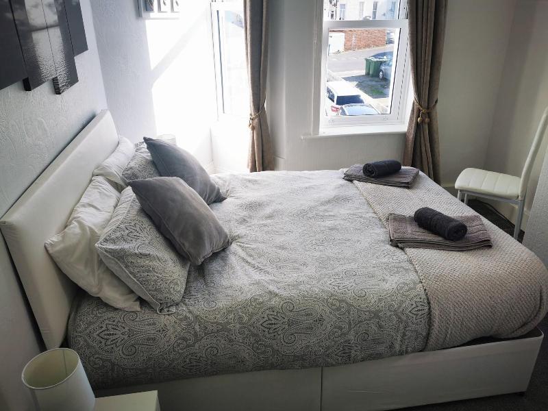 The Thoresby Guest House Scarborough image
