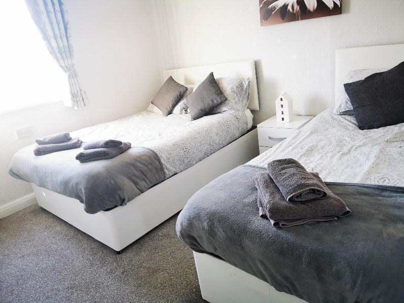 The Thoresby Guest House Scarborough image